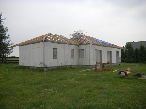 國外輕質隔墻板工程案例：波